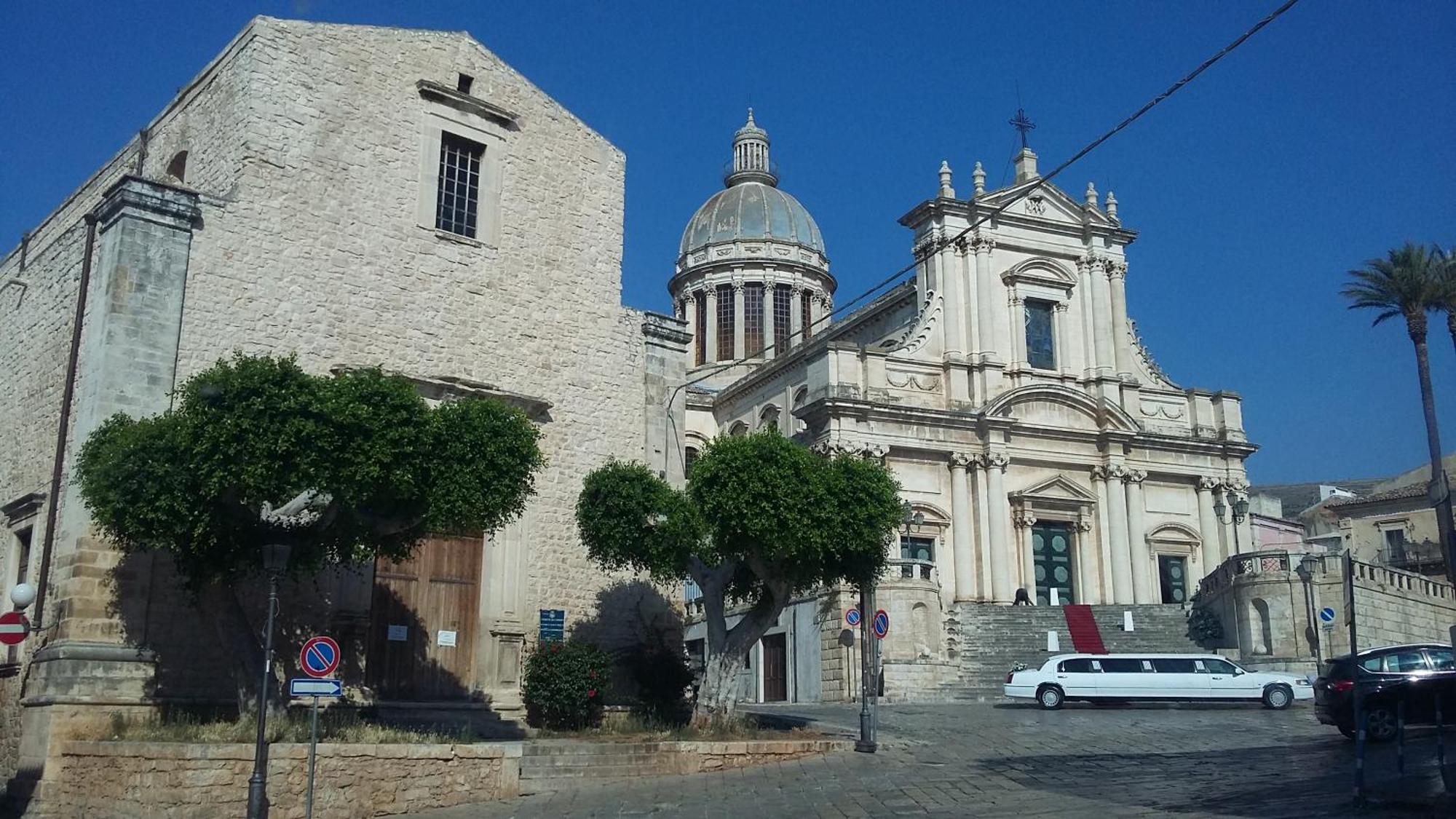 Villa Vista Mare Tra I Luoghi Di Montalbano Punta Secca Exterior foto